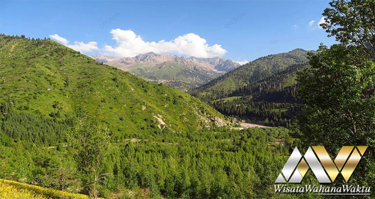 Panorama Alam Memukau di Kazakhstan